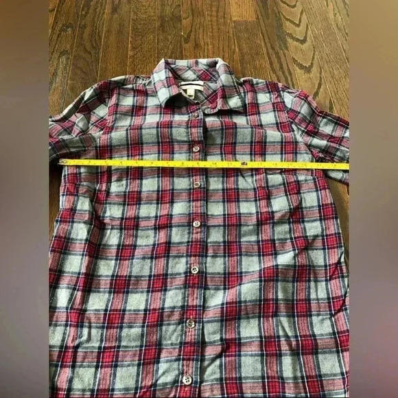J.Crew Women’s 2 Boy-Fit Gray Tartan Plaid Button-Down Flannel Shirt - VGUC! - Picture 7 of 9